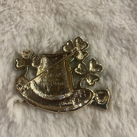 Brooch, Irish hat, shamrock pipe, unmarked,gold green - Picture 4 of 7